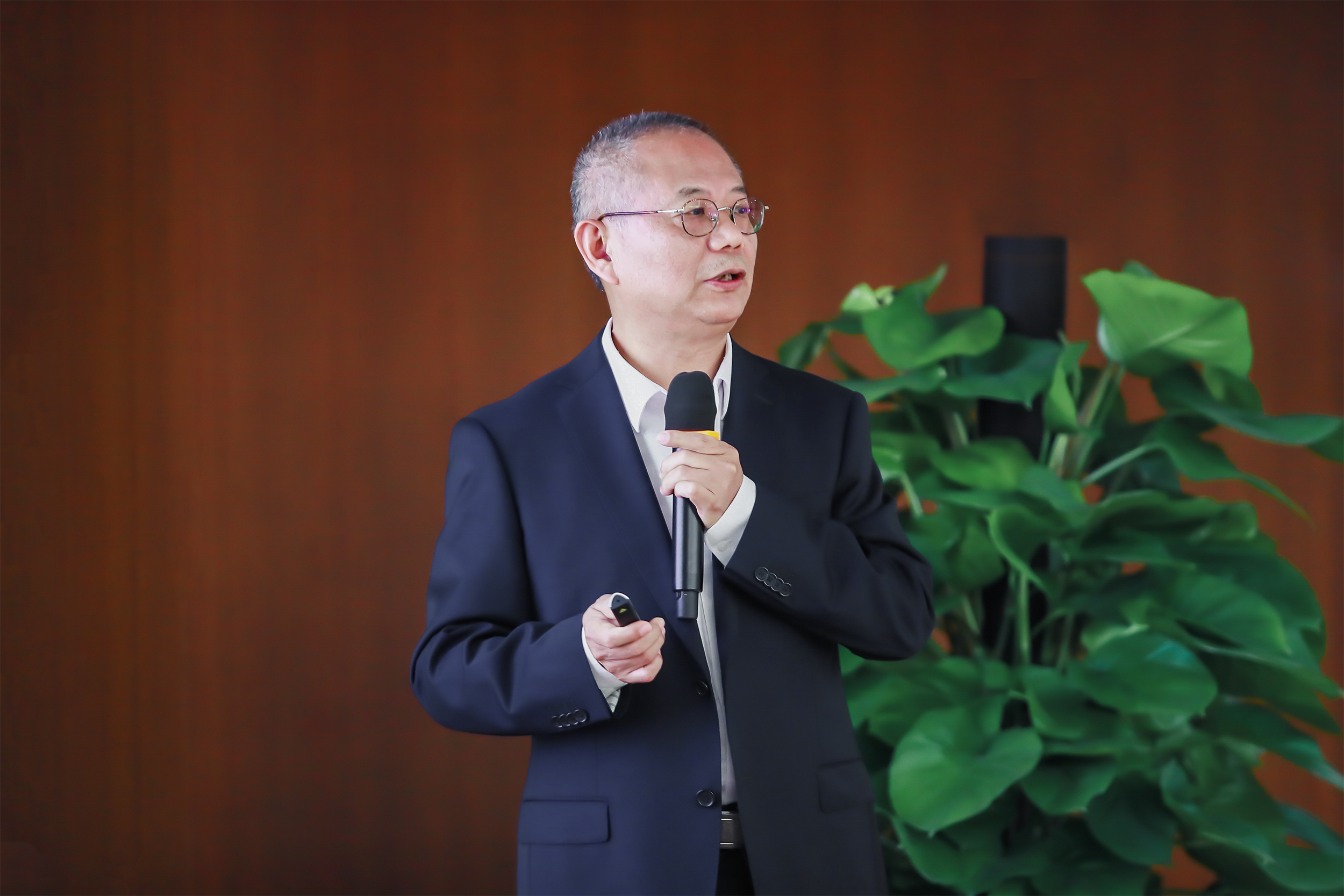 Ȩ�Ź��ʹ���-�����ɾͷǷ�,����Ʒ�Ƶ�����